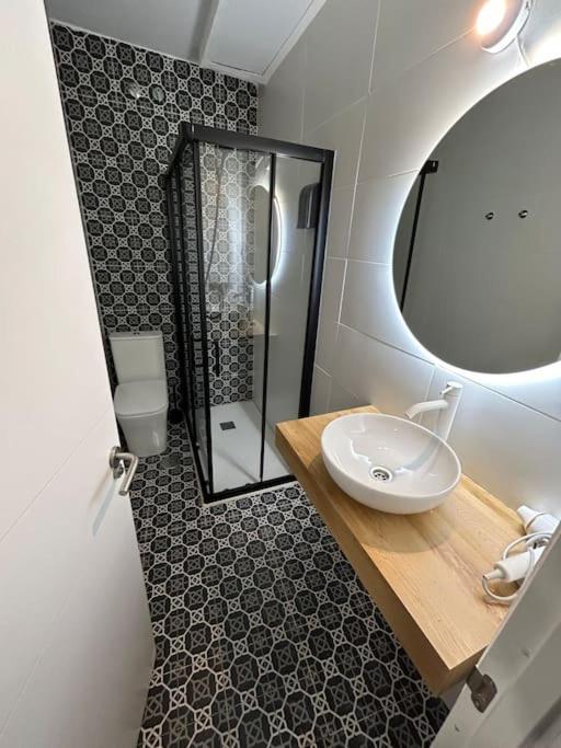מדריד Apartamento Recien Reformado Con 5 Habitaciones Y 3 Banos מראה חיצוני תמונה